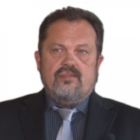           MUDr. Marek Slabý, MBA